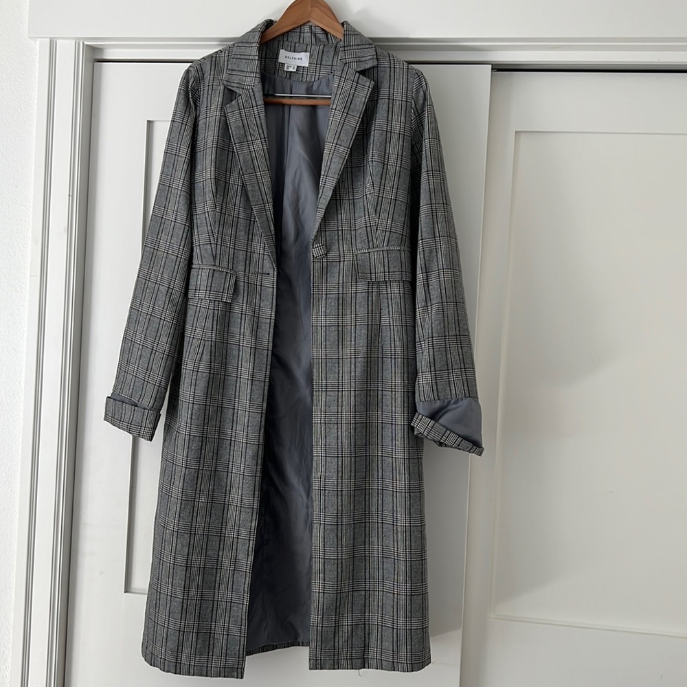 This is the  Perfect Fall Plaid Trench Coat- nipped in waist